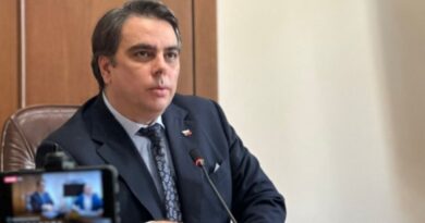 Асен Василев: България ще влезе в еврозоната през 2025 г.
